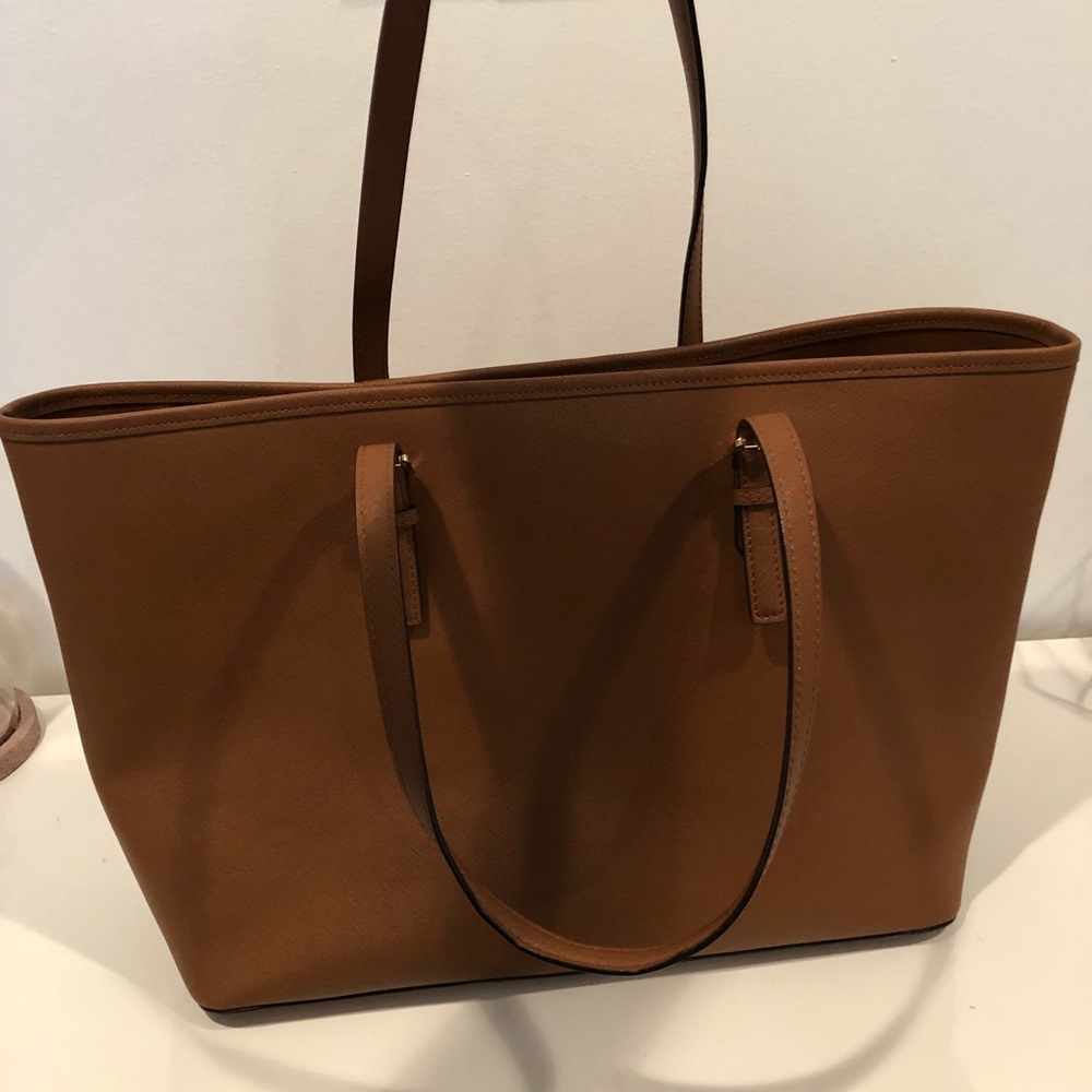 Michael Kors Jet Set Travel bag